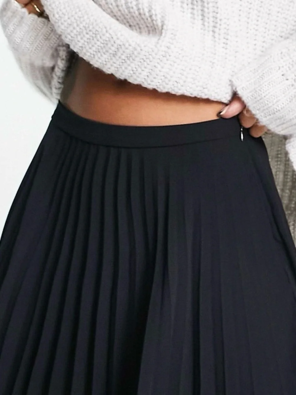 ASOS CURVE Black Pleated Mini Skirt Size 20